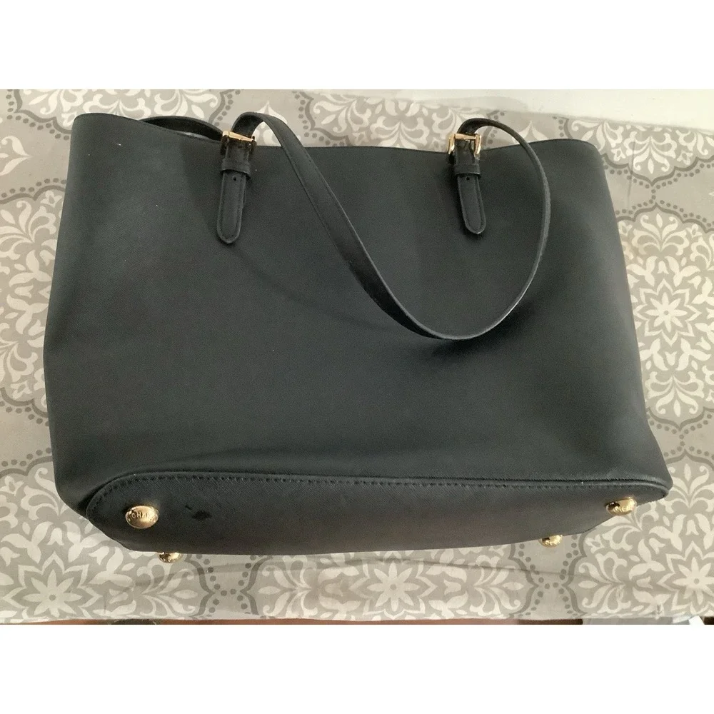 Michael Kors excellent shape